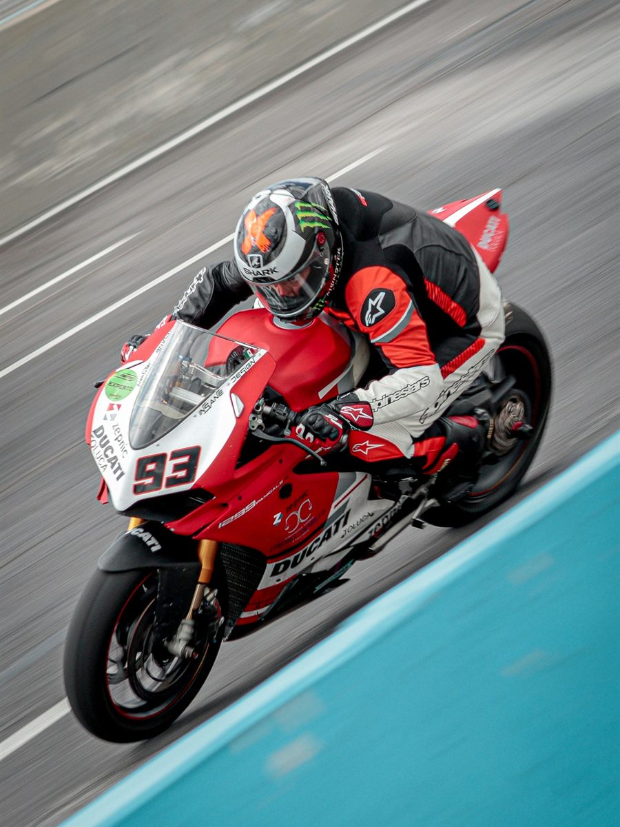 MotoGP-rijder in een bocht